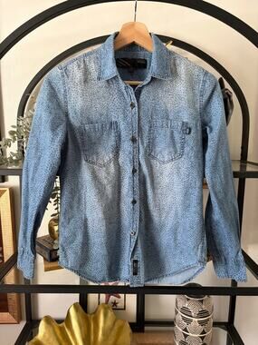 Vans Womens XS Chambray Denim Shirt Blue Micro Dot Print Button Up
